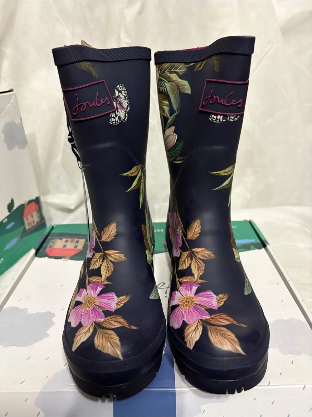 Joules Navy Floral Rain Boots size US 6 NWT